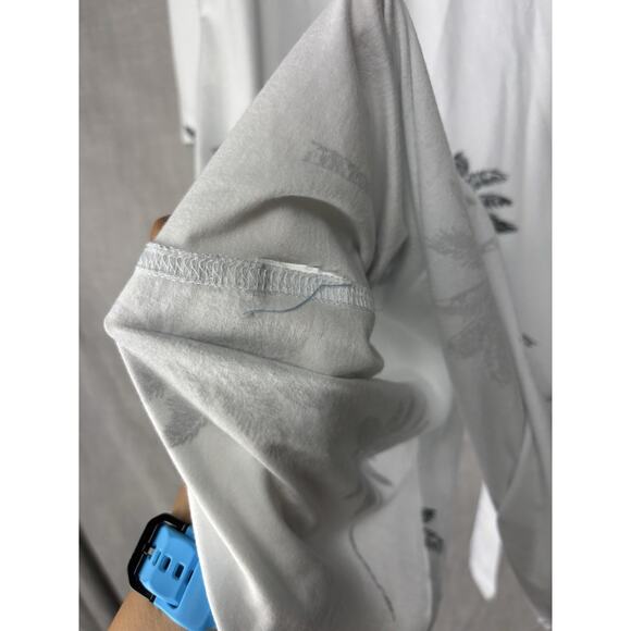 Travis Mathew Shirt Mens Large White Stretch Button Up Performance Casual S.S. - Picture 5 of 7